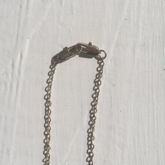 Gold and Marble Bar Necklace - Picture 4 of 4